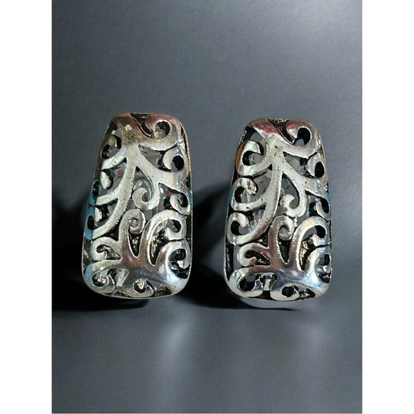 Jewelry - Vintage Silver Tone Ornate Filigree Openwork Art Deco Clip On Earrings Goth Punk